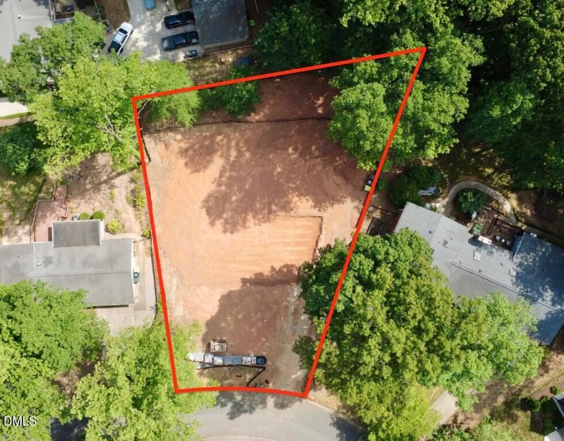 4105 Redington Dr, Raleigh, NC 27609