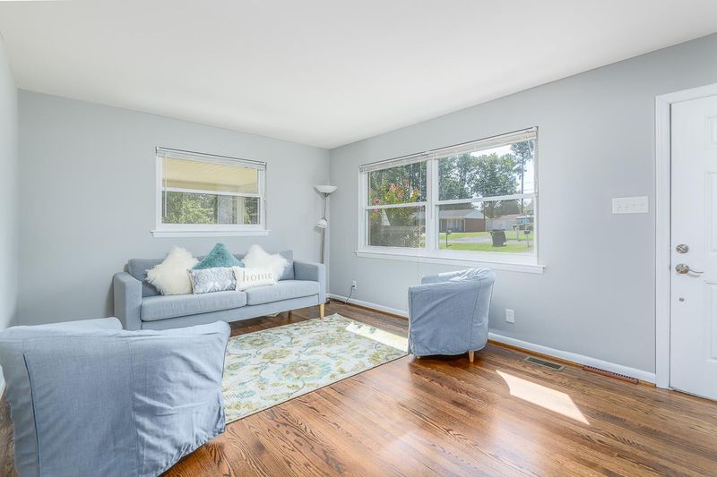 4105 Suitt St, Durham, NC 27703