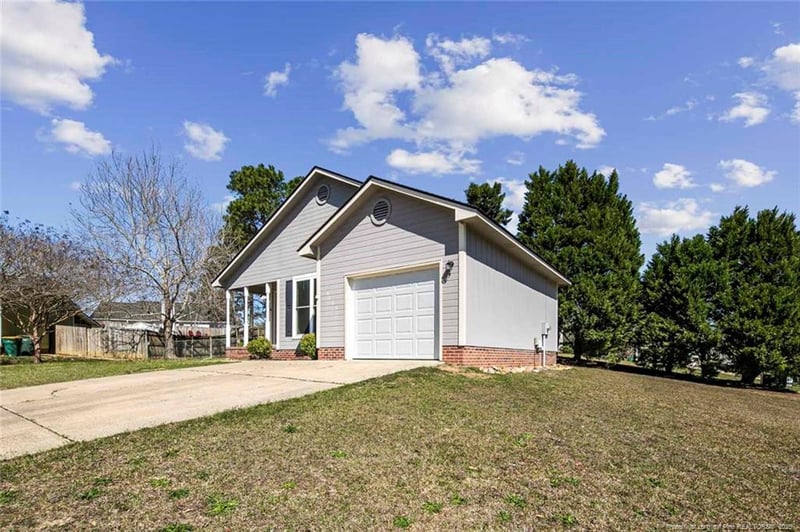 4106 Noonday Ct, Hope Mills, NC 28348