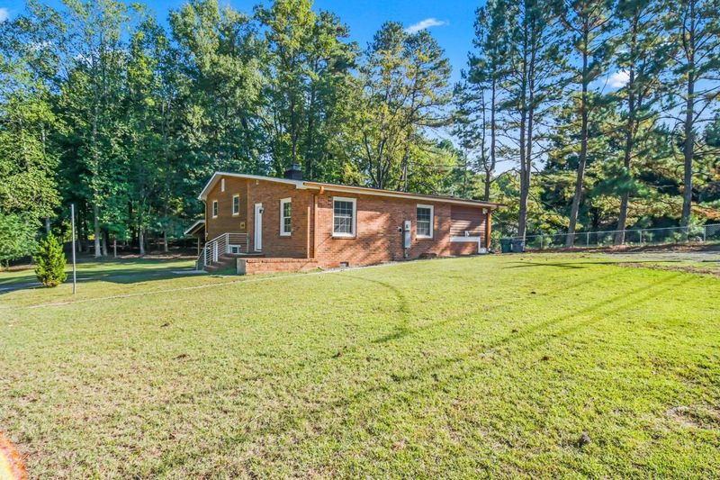 4106 Sunny Ct, Durham, NC 27705
