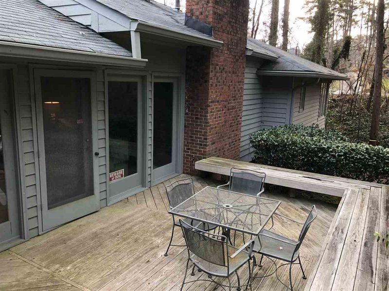 4106 Swarthmore Rd, Durham, NC 27707
