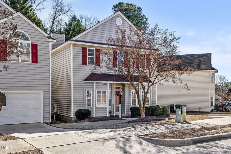 4108 Beaufain St, Raleigh, NC 27604