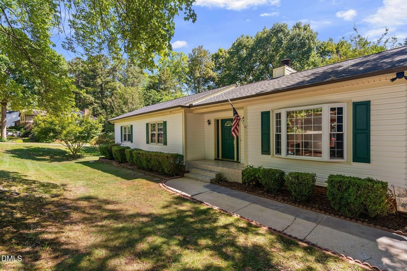 4108 Pickwick Dr, Raleigh, NC 27613