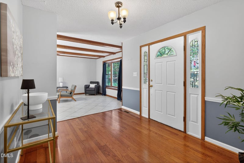 4108 Pickwick Dr, Raleigh, NC 27613