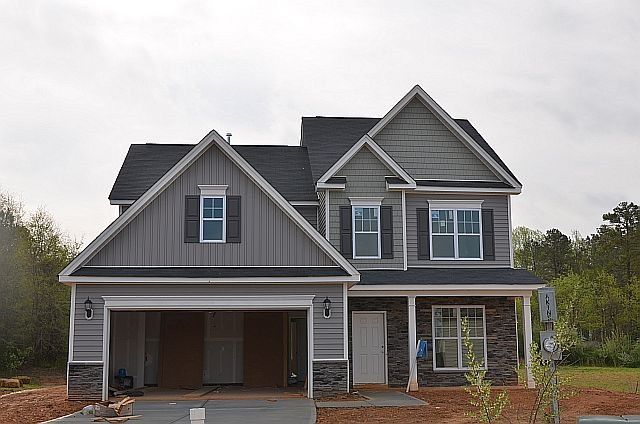 4108 Vineyard Ridge Dr, Zebulon, NC 27597