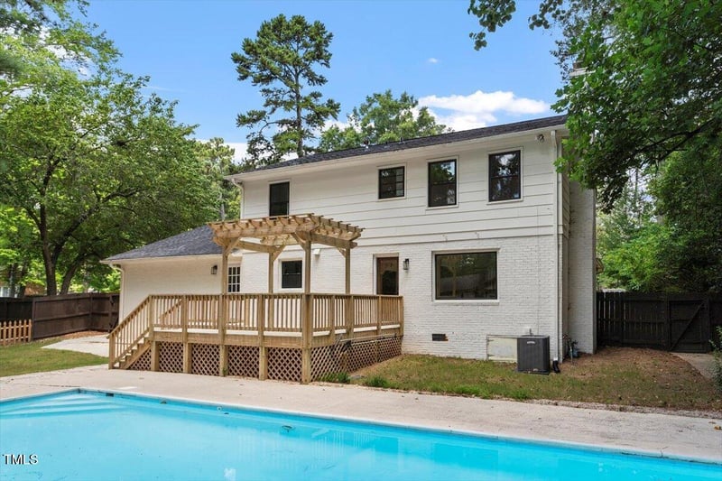 4109 Pepperton Dr, Raleigh, NC 27606