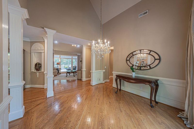 411 Bathgate Ln, Cary, NC 27513