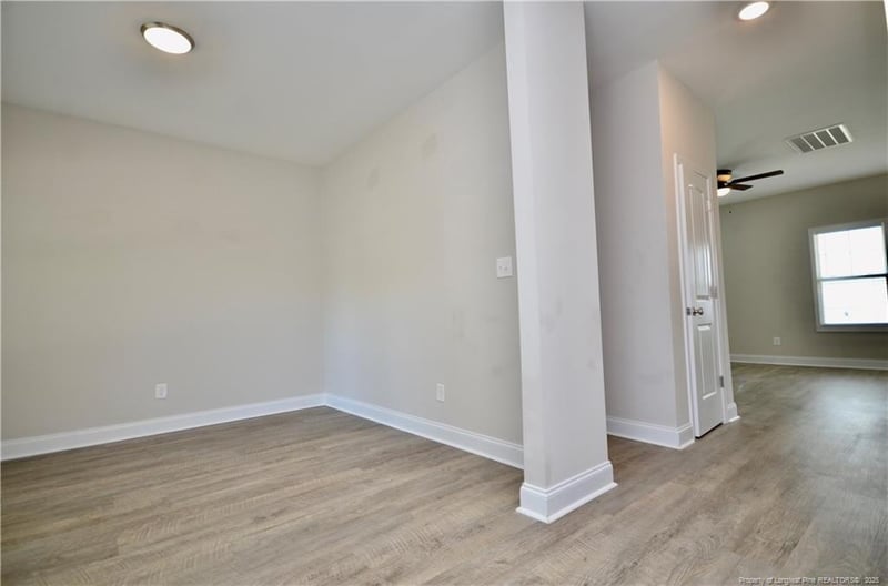 411 Broadfoot Ave, Fayetteville, NC 28305