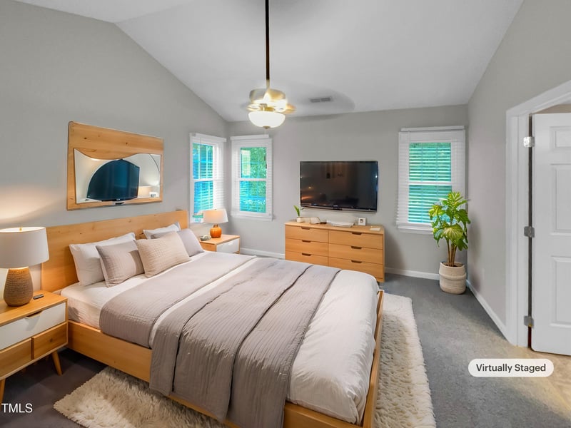 411 Brook Creek Dr, Cary, NC 27519