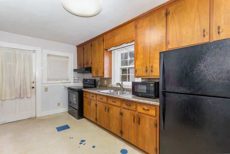 411 W Carver St, Durham, NC 27704