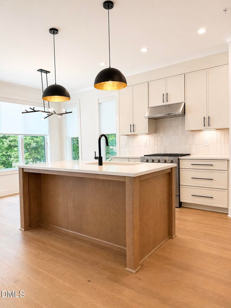 411 Chatham View Rd, Cary, NC 27511