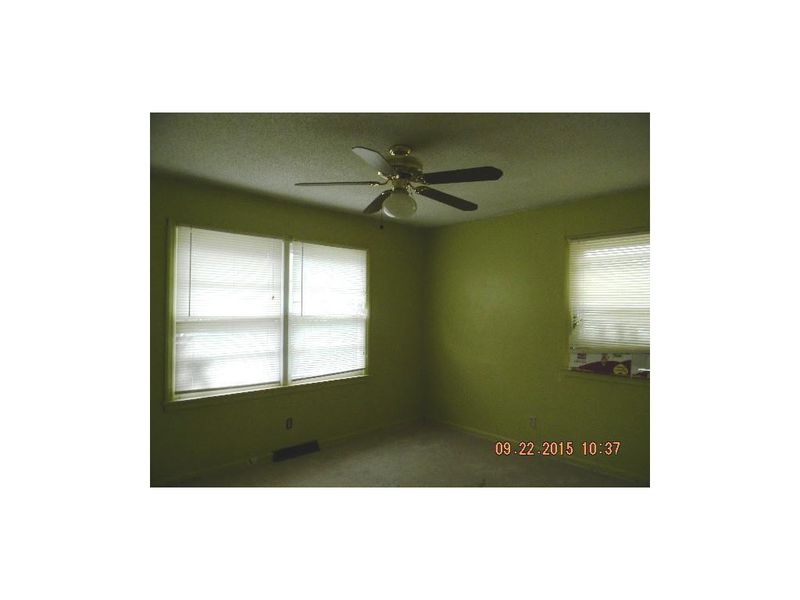 411 Climax St, Graham, NC 27253