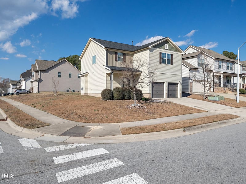 411 Crosstie St, Knightdale, NC 27545