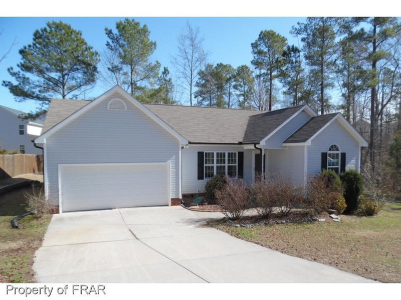 411 Crusaders Dr, Sanford, NC 27330