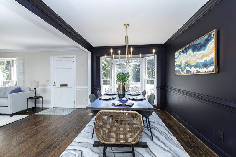 411 Dixie Trl, Raleigh, NC 27607