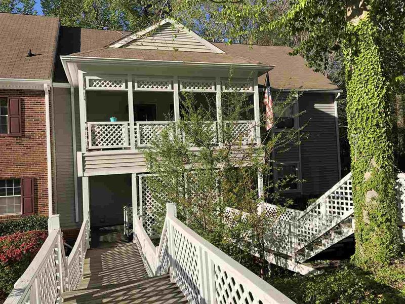 411 Gooseneck Dr #B-5, Cary, NC 27513