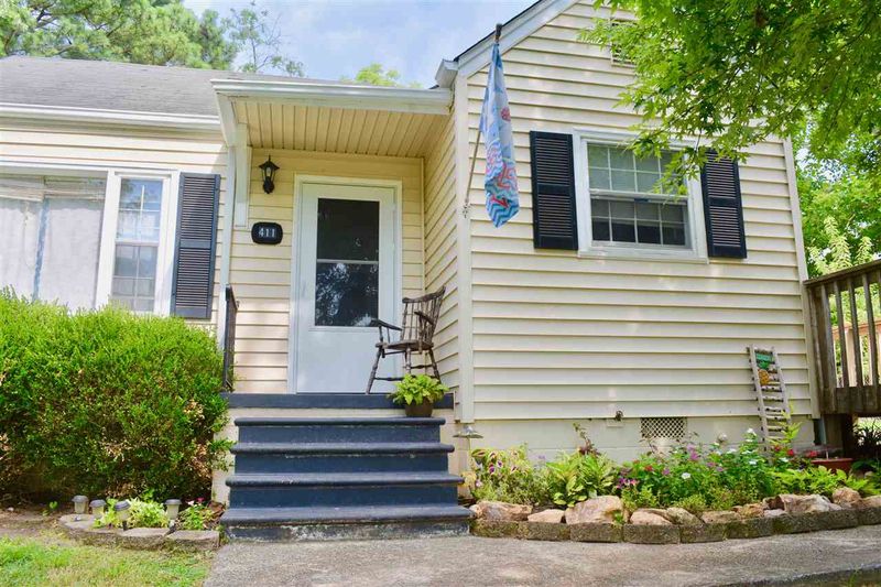 411 Hilltop Ave, Garner, NC 27529