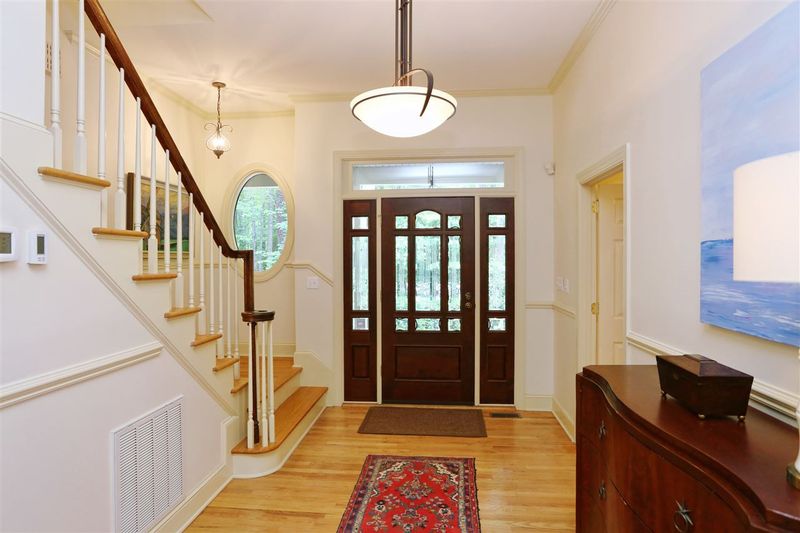 411 Johns Woods Rd, Chapel Hill, NC 27516
