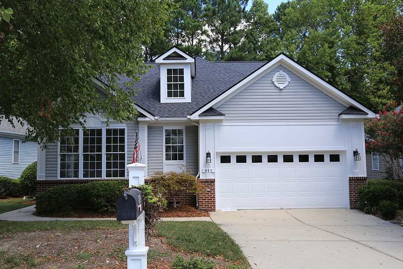 411 Knotts Valley Ln, Cary, NC 27519