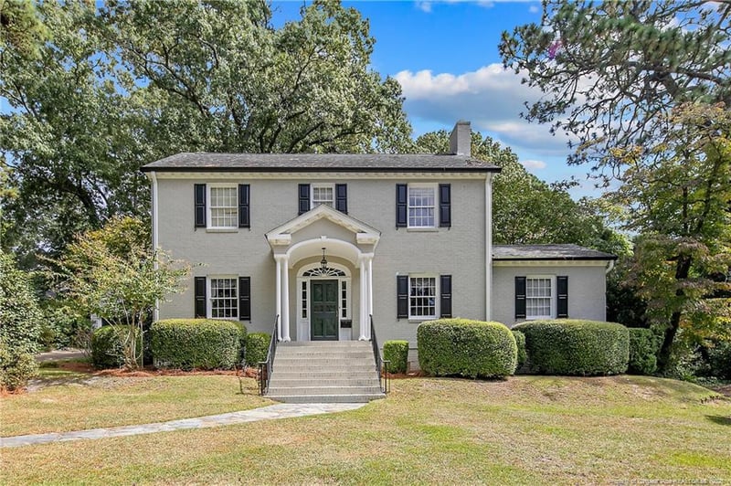 411 Lakeshore Dr, Fayetteville, NC 28305