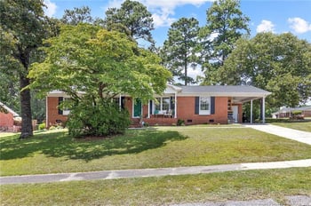 411 Lotus Dr, Fayetteville, NC 28303