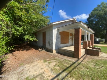 411 N Magnolia Ave, Dunn, NC 28334