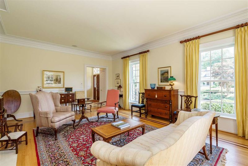 411 Marlowe Rd, Raleigh, NC 27609
