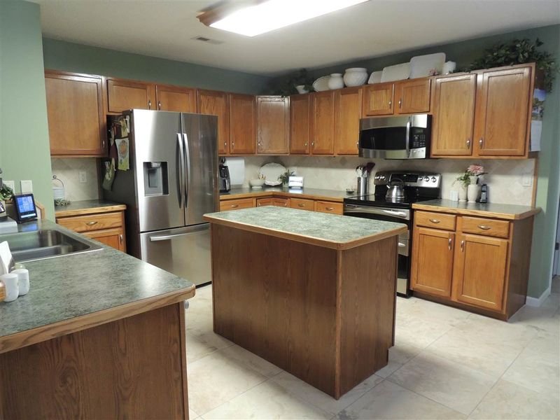411 Mayview Dr, Creedmoor, NC 27522