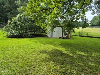 411 Montreal Ct, Cary, NC 27511