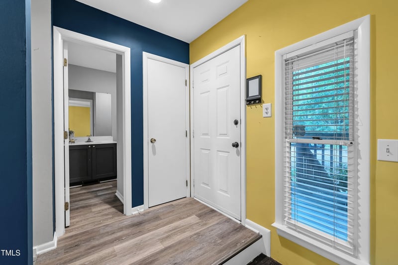 411 Oak Ave, Wake Forest, NC 27587