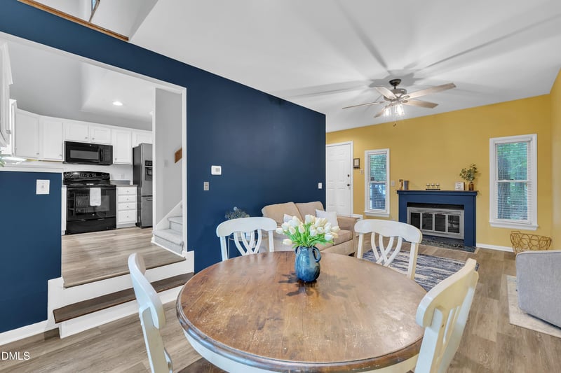 411 W Oak Ave, Wake Forest, NC 27587