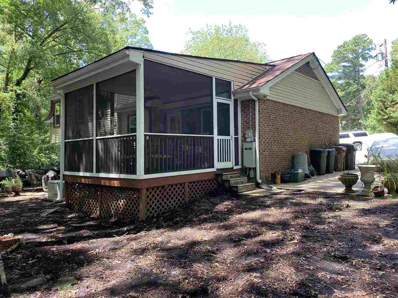 411 Palmer Pl, Cary, NC 27511