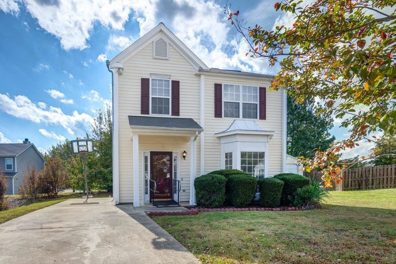 411 Sapphire Dr, Durham, NC 27703