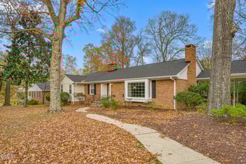 411 Shadowbrook Dr, Burlington, NC 27215