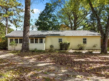411 Southern St, Fuquay Varina, NC 27526