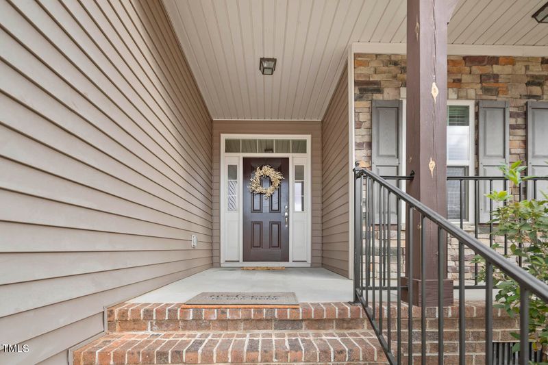 411 Sugarpine Trl, Clayton, NC 27520