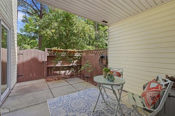 411 Summerwalk Cir, Chapel Hill, NC 27517