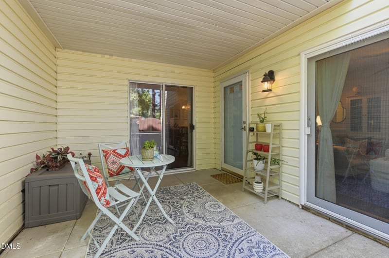 411 Summerwalk Cir, Chapel Hill, NC 27517