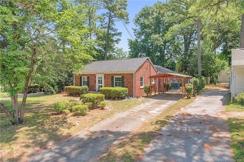 411 Vista Dr, Fayetteville, NC 28305