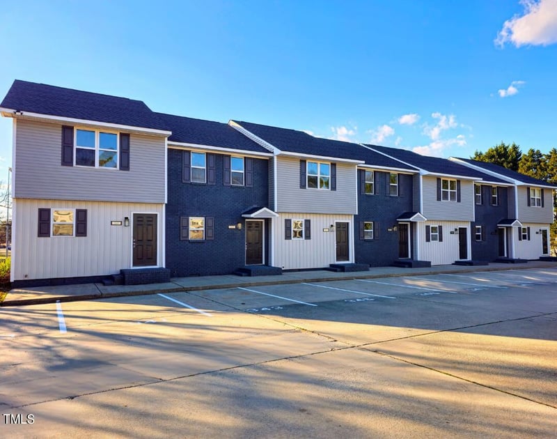 411 E Williams St, Angier, NC 27501