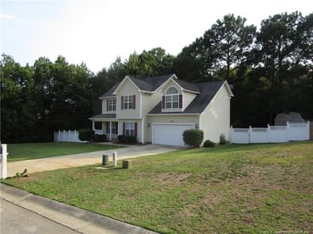 4110 Craigwood Ln, Hope Mills, NC 28348