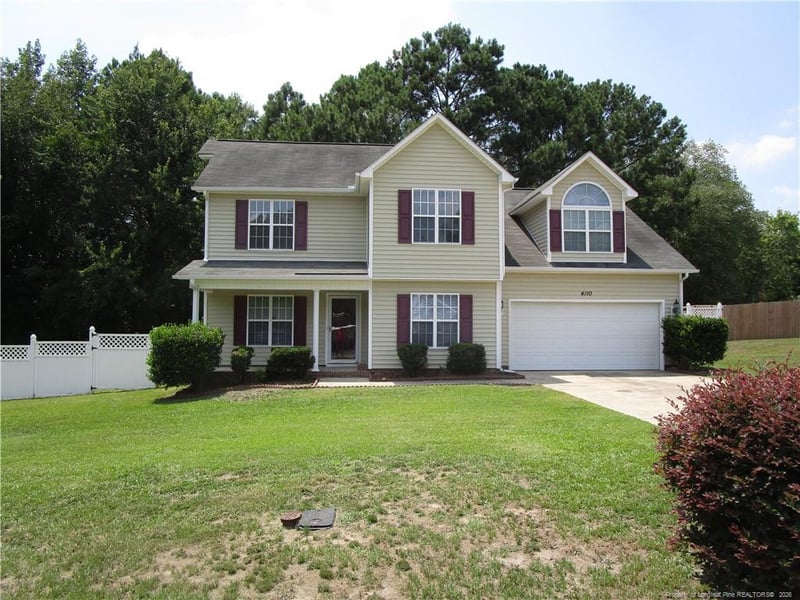 4110 Craigwood Ln, Hope Mills, NC 28348