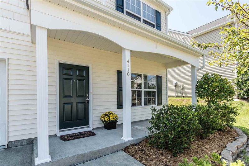 4110 Hampstead Village Dr, Durham, NC 27703