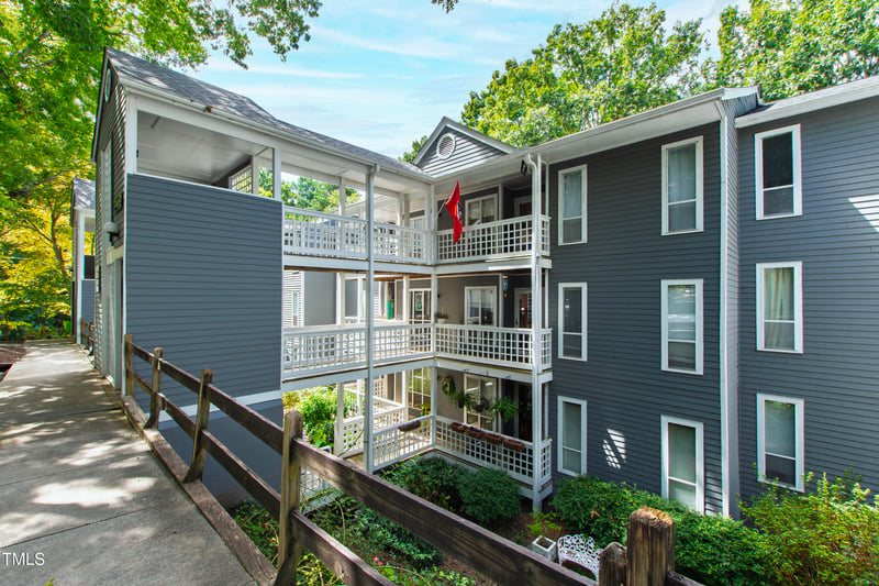 4110 Sedgewood Dr #303, Raleigh, NC 27612