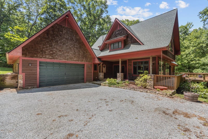 4110 Stoneycreek Rd, Chapel Hill, NC 27514