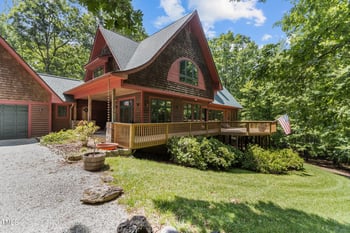 4110 Stoneycreek Rd, Chapel Hill, NC 27514