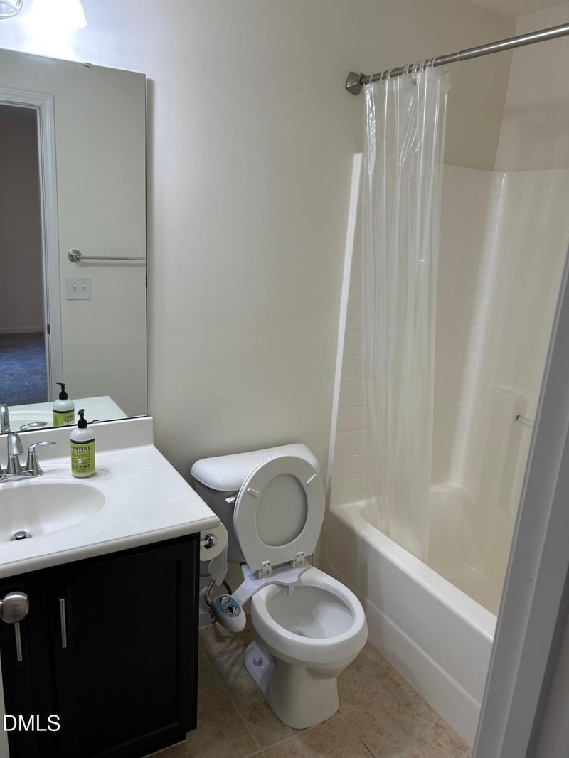 4110 Sykes St, Cary, NC 27519