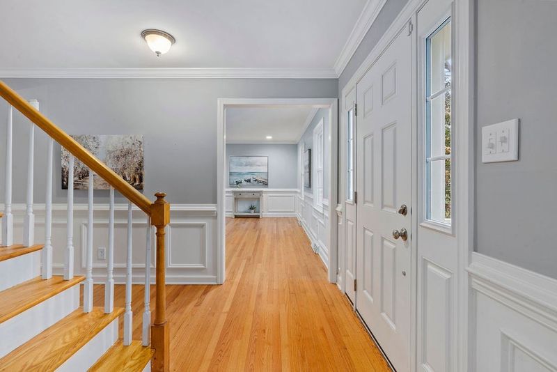 4110 Weaver Dr, Raleigh, NC 27612