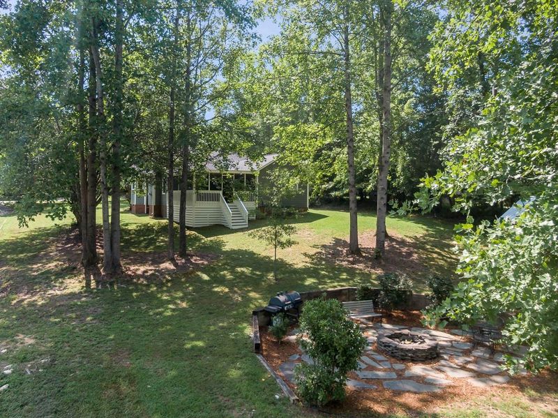 4111 Chaucer Dr, Durham, NC 27705