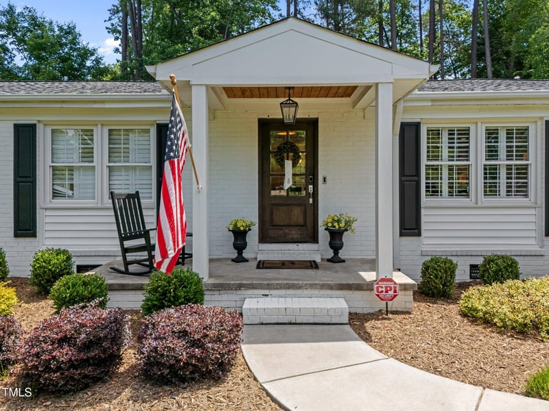 4112 Huckleberry Dr, Raleigh, NC 27612